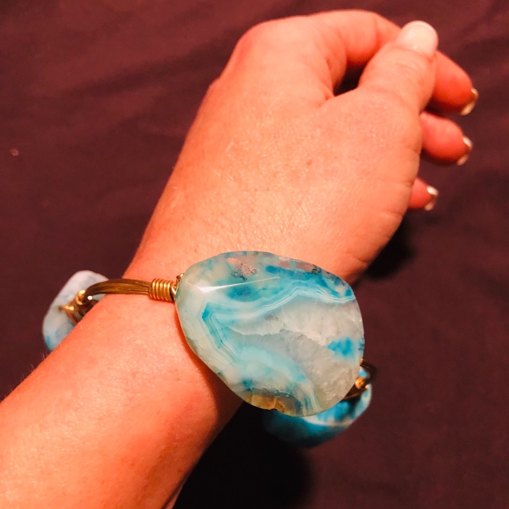 Bourbon and bowties bracelet - Picture 3 of 4